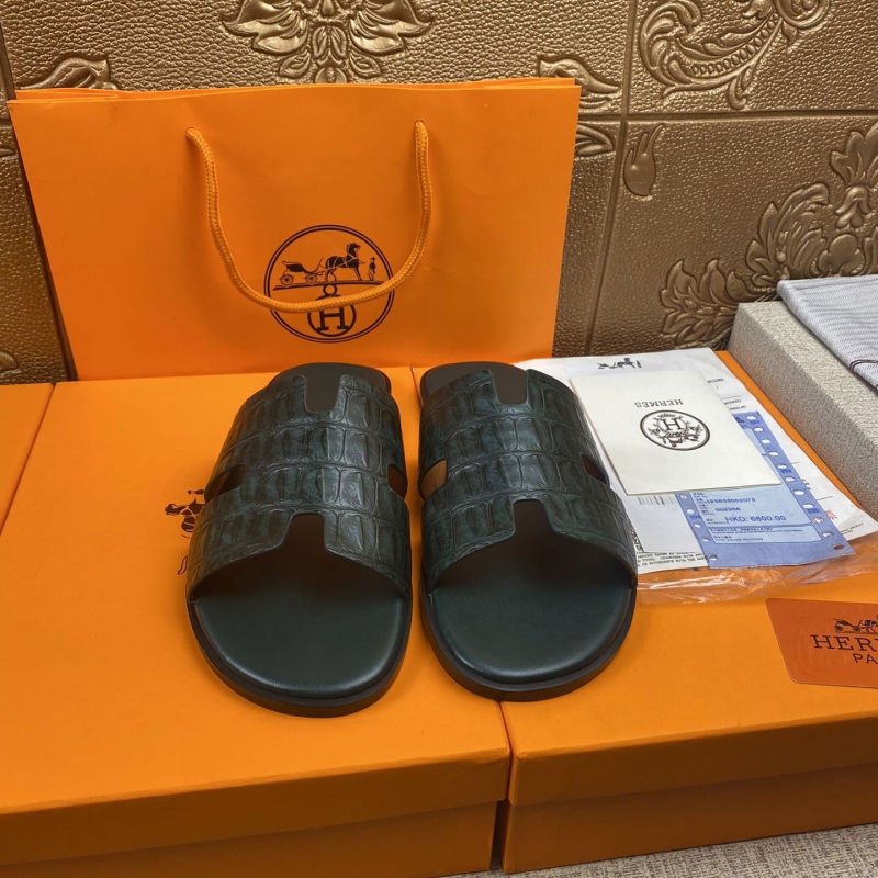 H**mes slippers